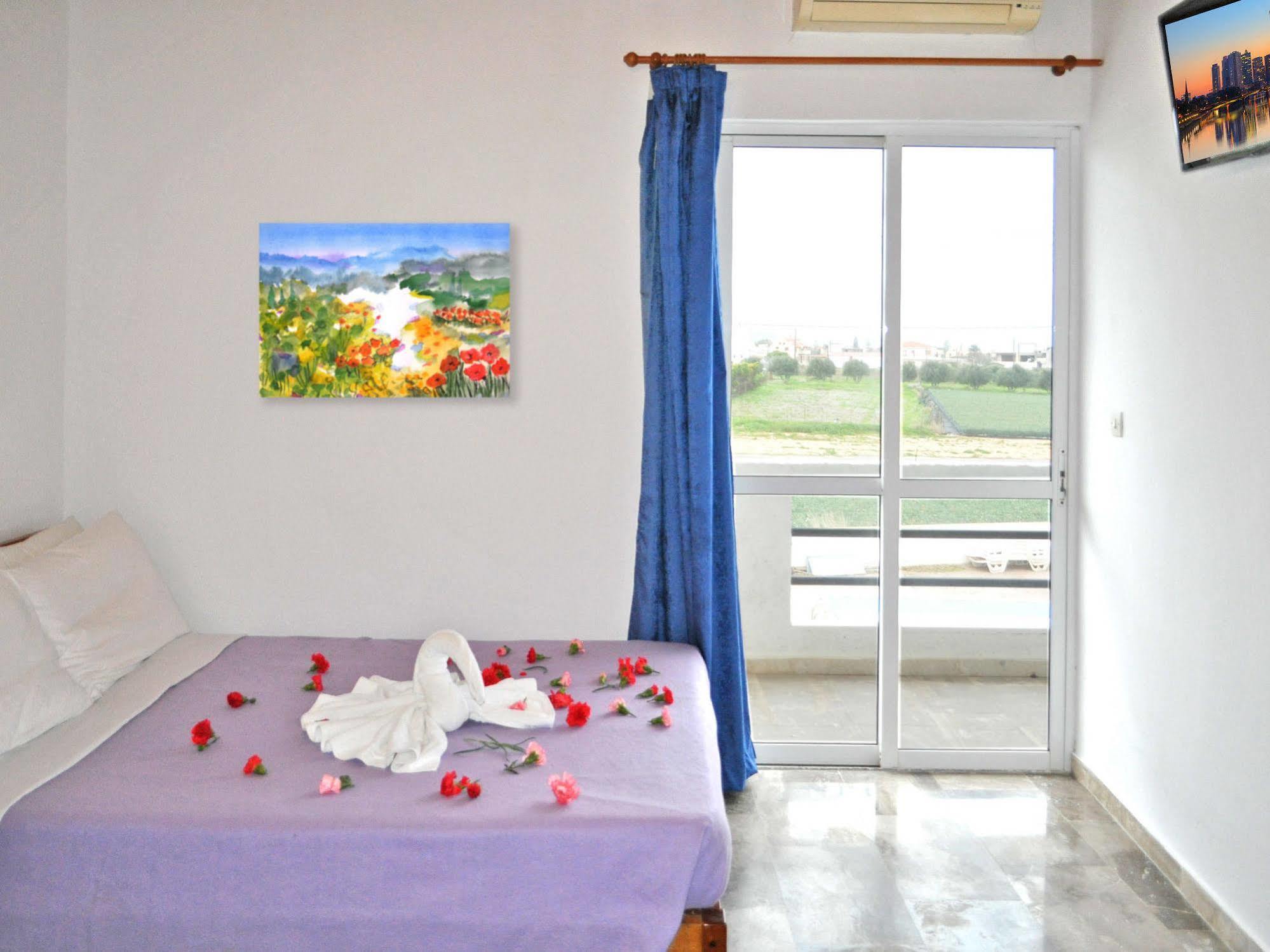 Greta Beach Anissaras Екстериор снимка